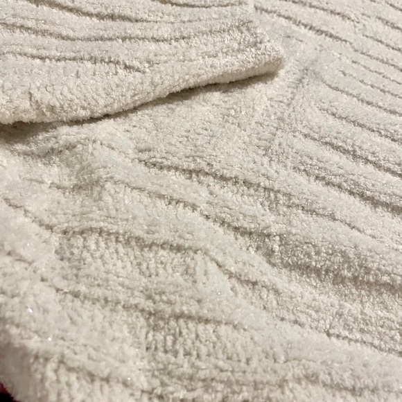 Simply Vera Wang Chenille Hooded Sweater - Picture 8 of 9